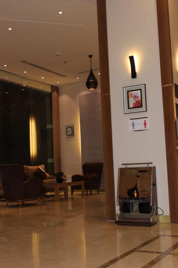 الفخامة الماسية للوحدات السكنية المفروشة Aparthotel Sidi Hamzah Exterior foto
